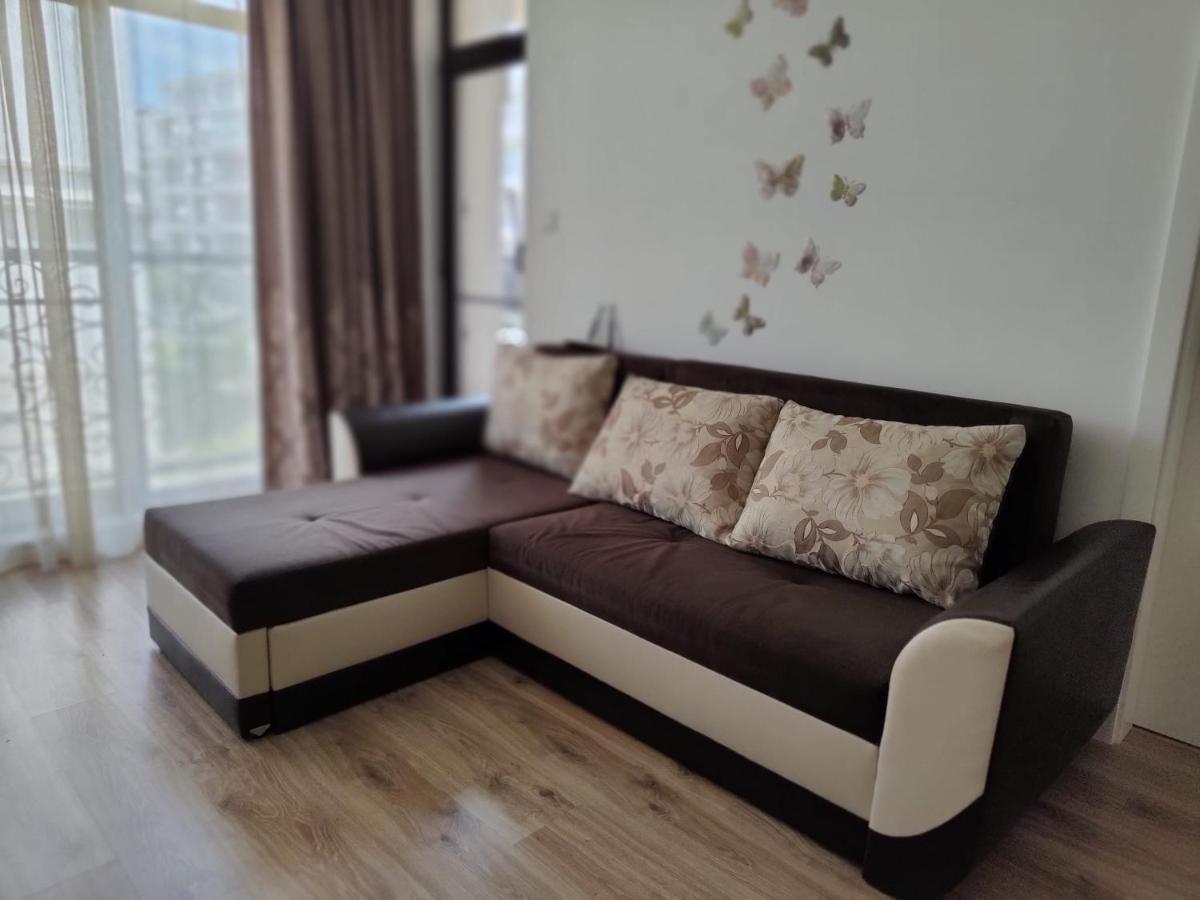 Studio Aivasovskij Park - Meters Away From Beach Pomorie Exterior foto