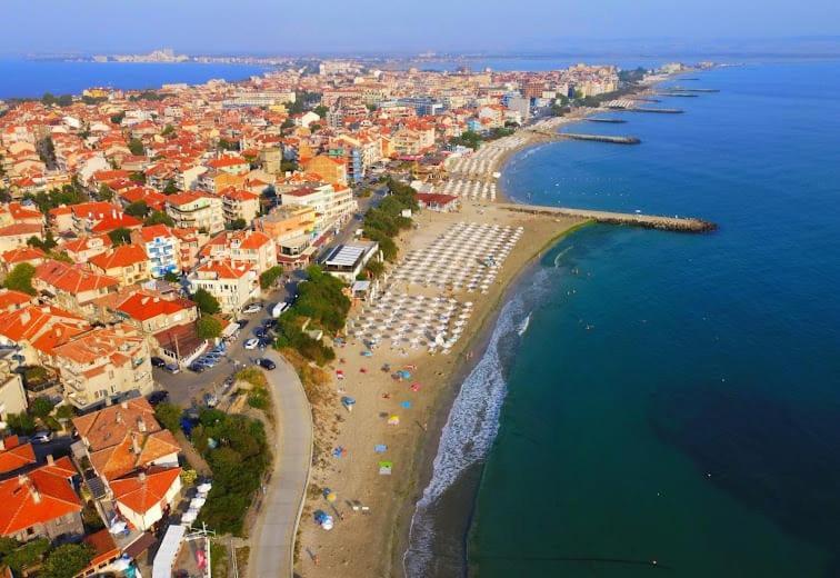 Studio Aivasovskij Park - Meters Away From Beach Pomorie Exterior foto